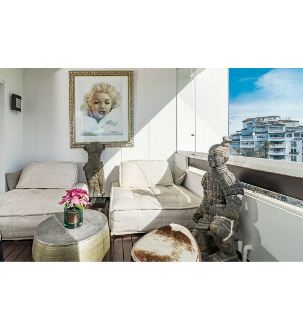 Middle Floor Apartment Puerto Banús Málaga - image 11