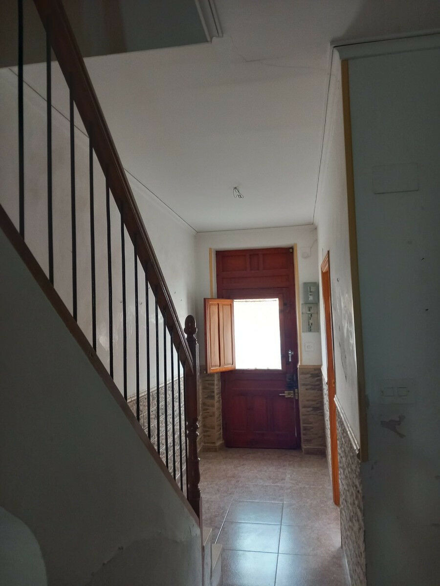Townhouse Algueña Alicante - image 8
