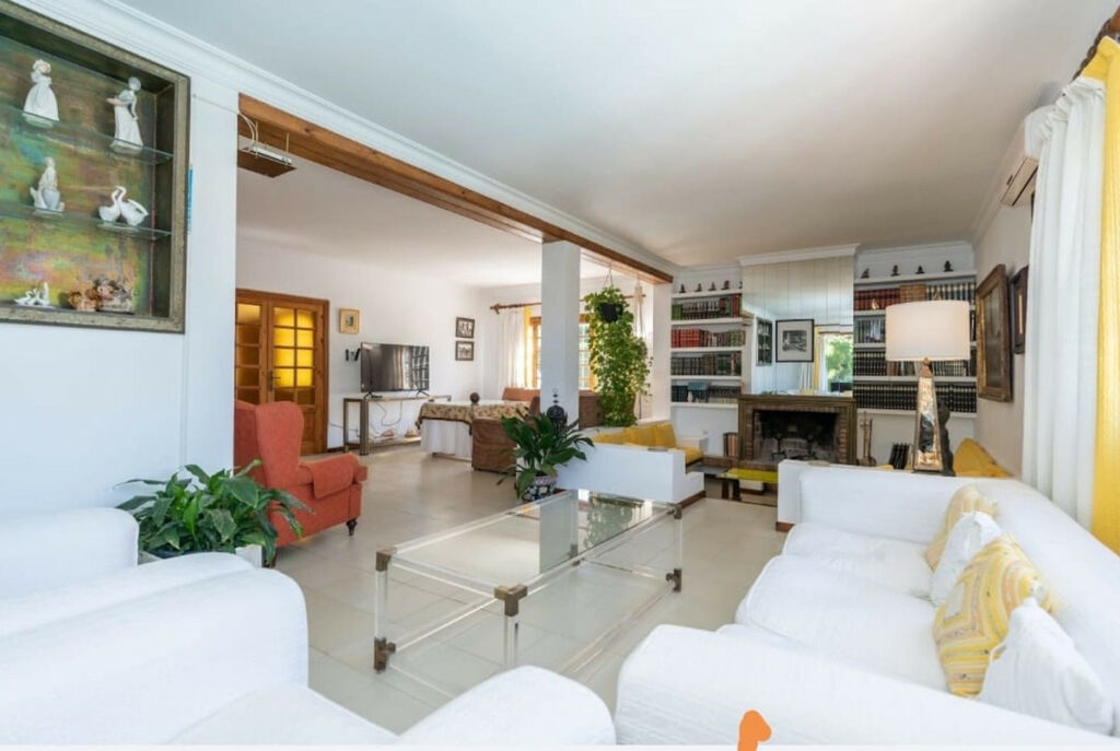 Detached Villa Marbella Málaga - image 8
