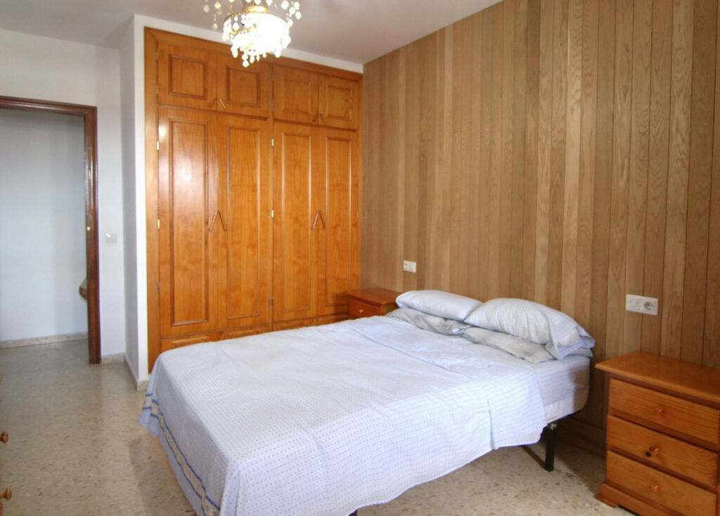 Middle Floor Apartment Coín Málaga - image 8