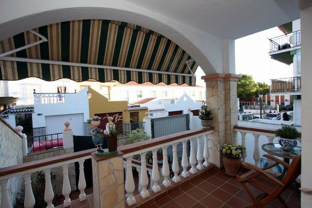 Townhouse Nerja Málaga - image 8