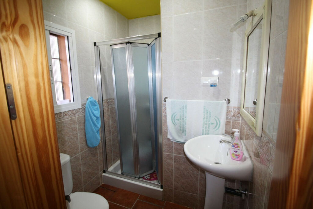 Semi-Detached House Almayate Málaga - image 8