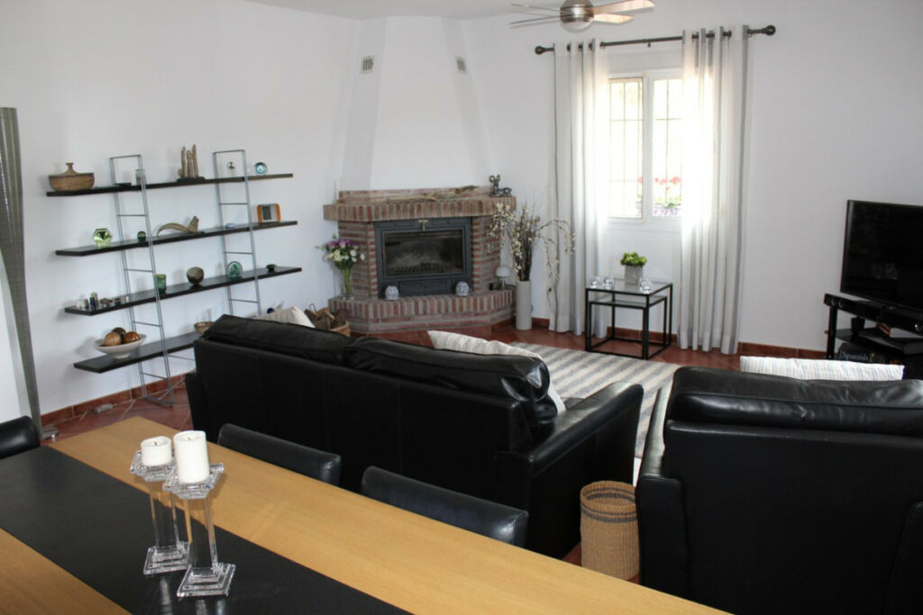Finca - Cortijo Alcaucín Málaga - image 8