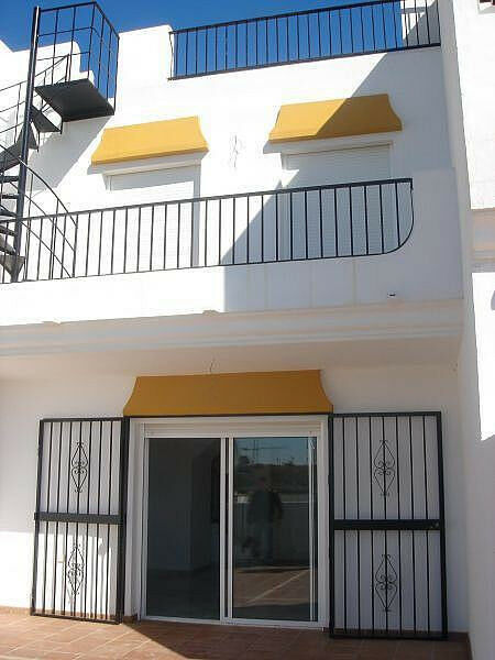 Townhouse Valle-Niza Málaga - image 9