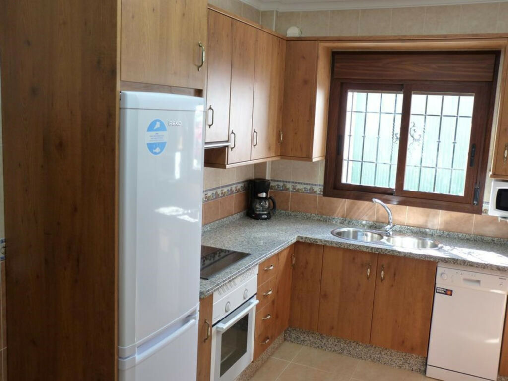 Townhouse Almachar Málaga - image 9