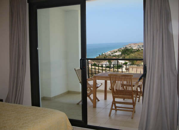 Middle Floor Apartment Torrox Málaga - image 9