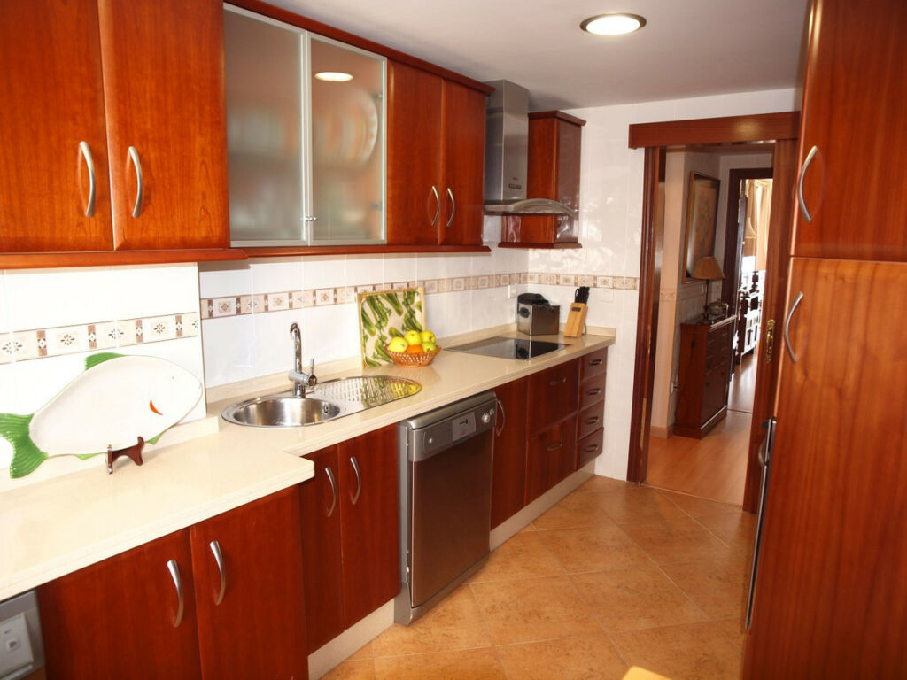 Middle Floor Apartment Torre del Mar Málaga - image 9