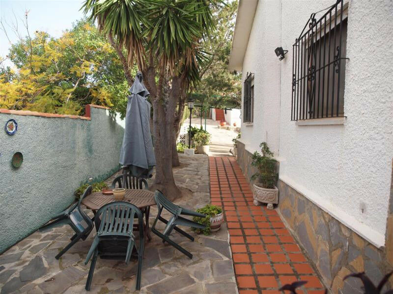 Detached Villa Benagalbon Málaga - image 9