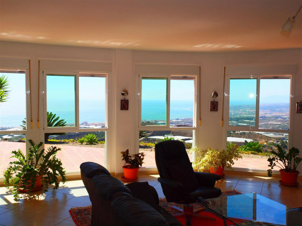 Detached Villa Algarrobo Málaga - image 9