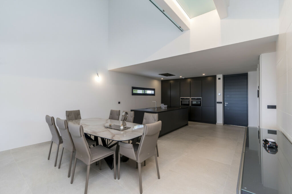 Semi-Detached House Estepona Málaga - image 9
