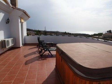 Detached Villa Almayate Málaga - image 9