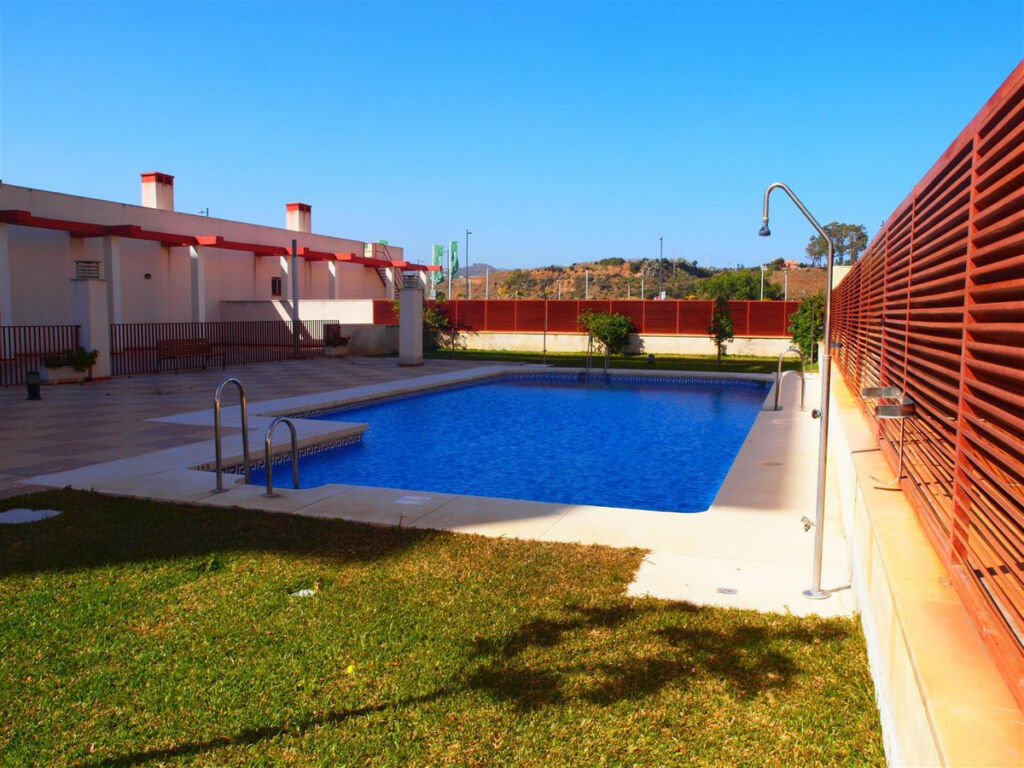 Middle Floor Apartment Torre del Mar Málaga - image 9