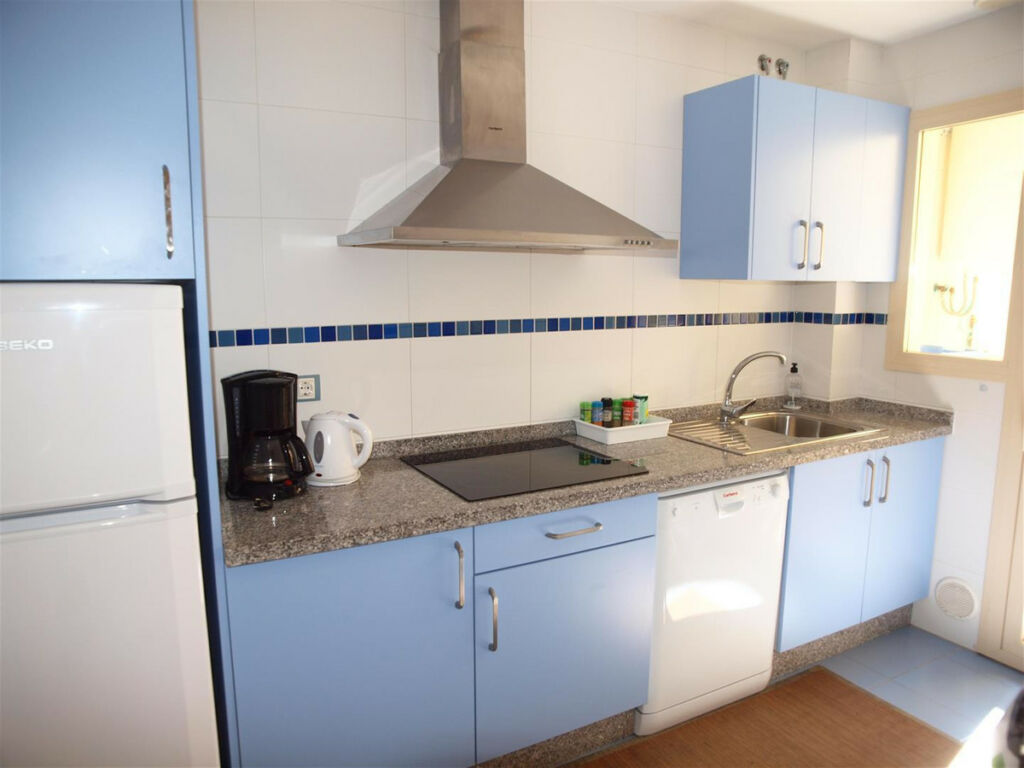 Middle Floor Apartment Torre del Mar Málaga - image 9