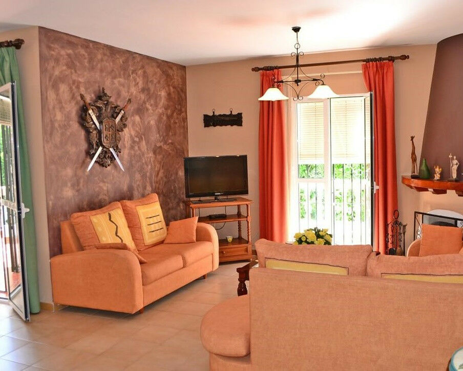 Detached Villa Nerja Málaga - image 9