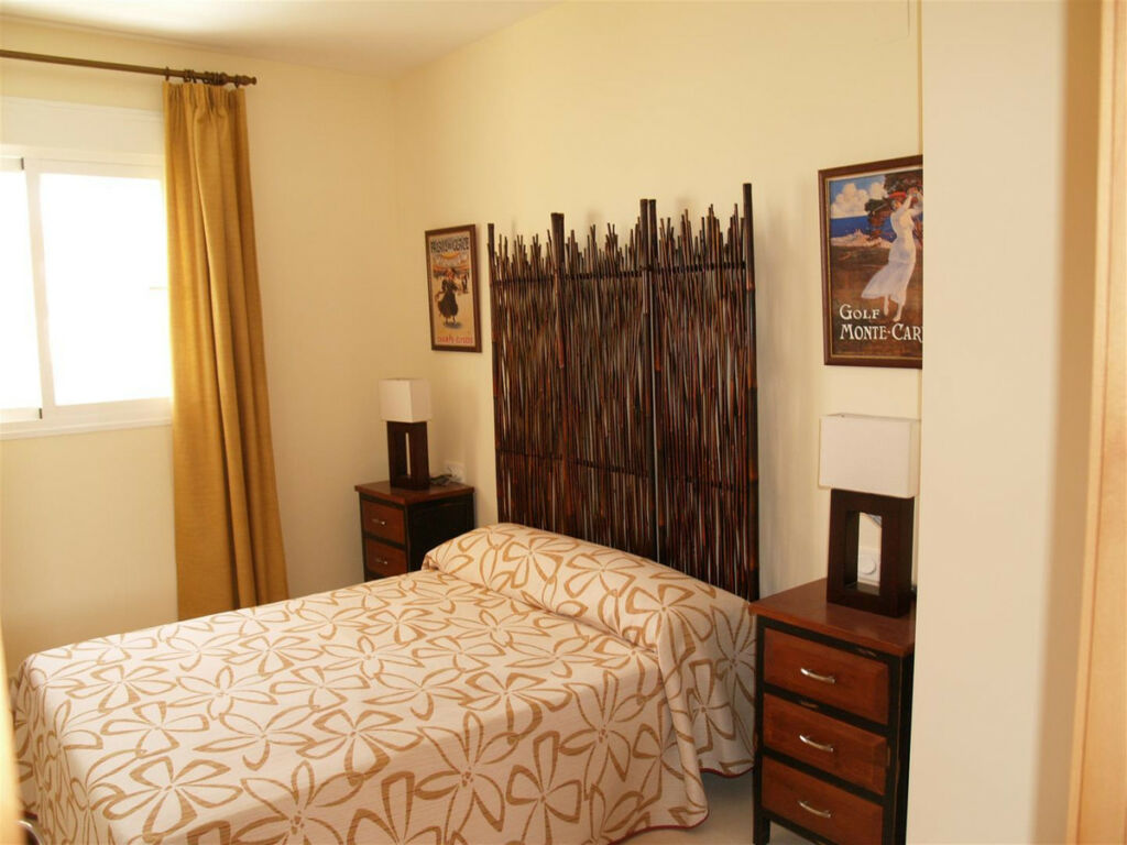 Penthouse Caleta de Vélez Málaga - image 9