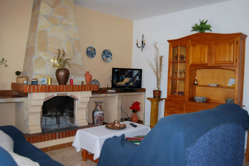 Detached Villa Torrox Málaga - image 9