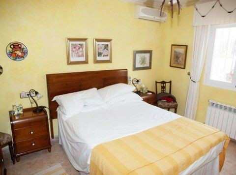 Detached Villa Alcaucín Málaga - image 9