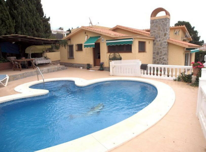 Detached Villa Benajarafe Málaga - image 9