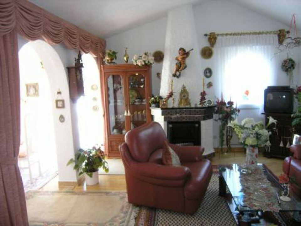 Detached Villa Benajarafe Málaga - image 9