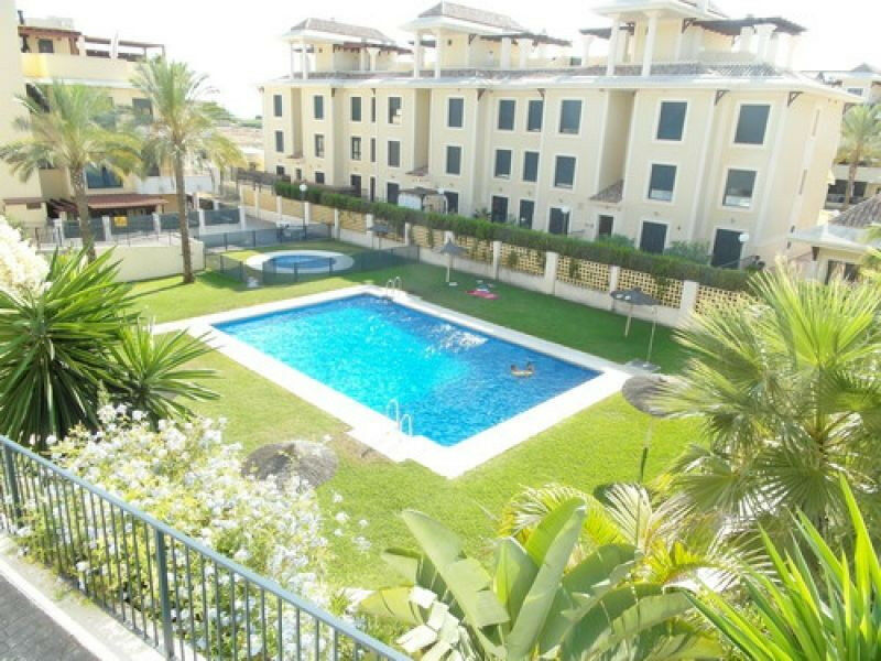 Penthouse Almayate Málaga - image 9