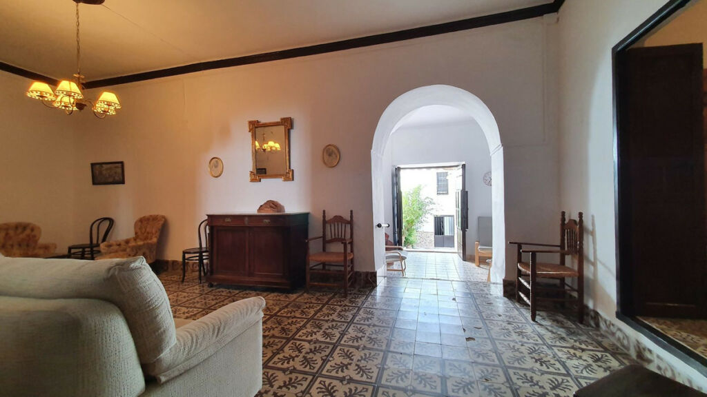 Townhouse Ardales Málaga - image 9