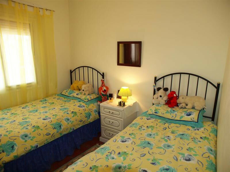 Detached Villa Alcaucín Málaga - image 9