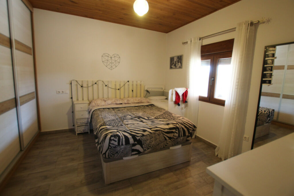 Detached Villa Sax Alicante - image 9