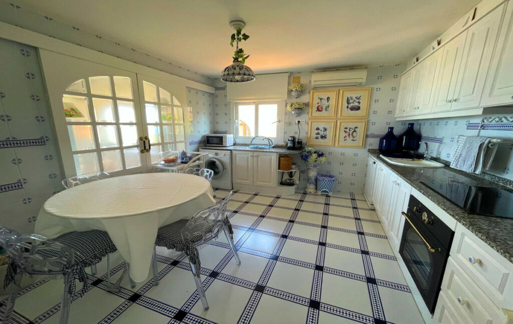 Detached Villa Javea Alicante - image 10