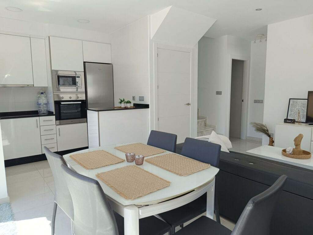 Townhouse Lomas de Cabo Roig Alicante - image 9