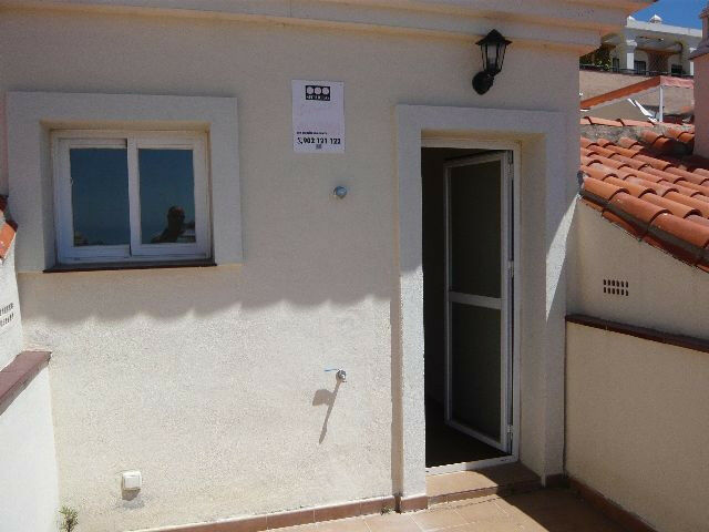 Townhouse Rincón de la Victoria Málaga - image 9