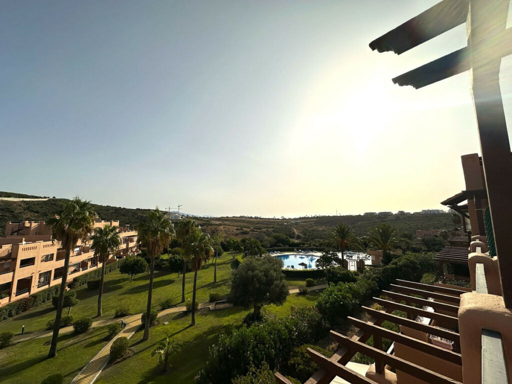 Top Floor Apartment Casares Playa Málaga - image 9