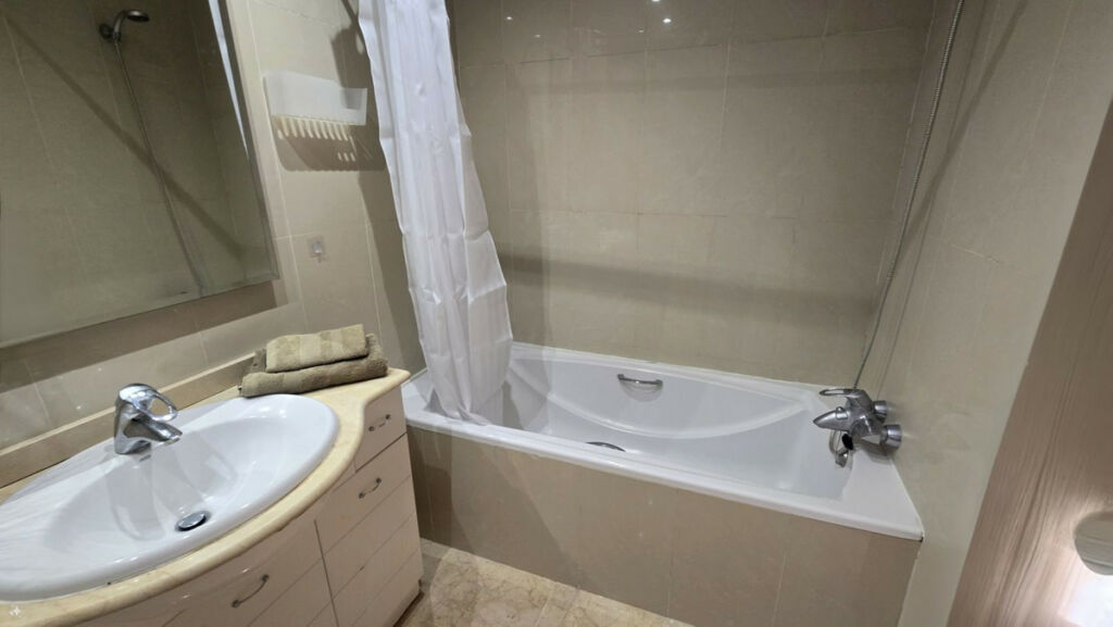 Penthouse La Cala Hills Málaga - image 17