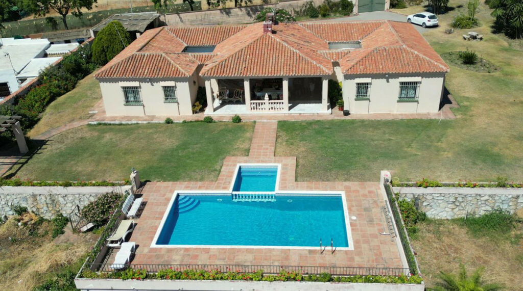 Residential Plot Cancelada Málaga