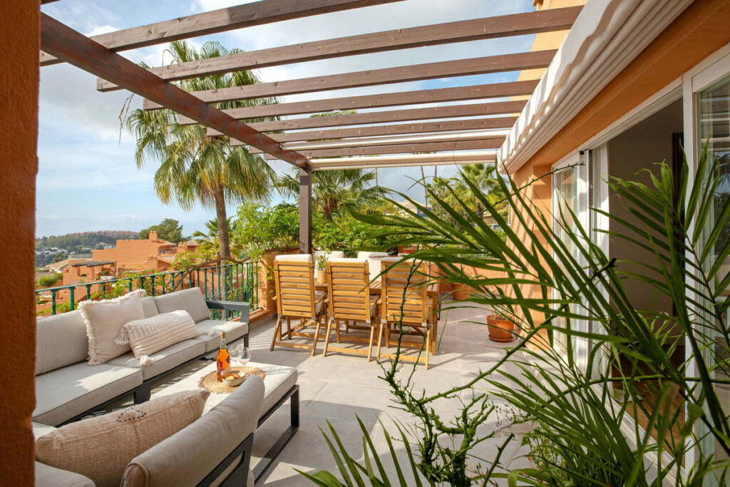 Penthouse Nueva Andalucía Málaga - image 6