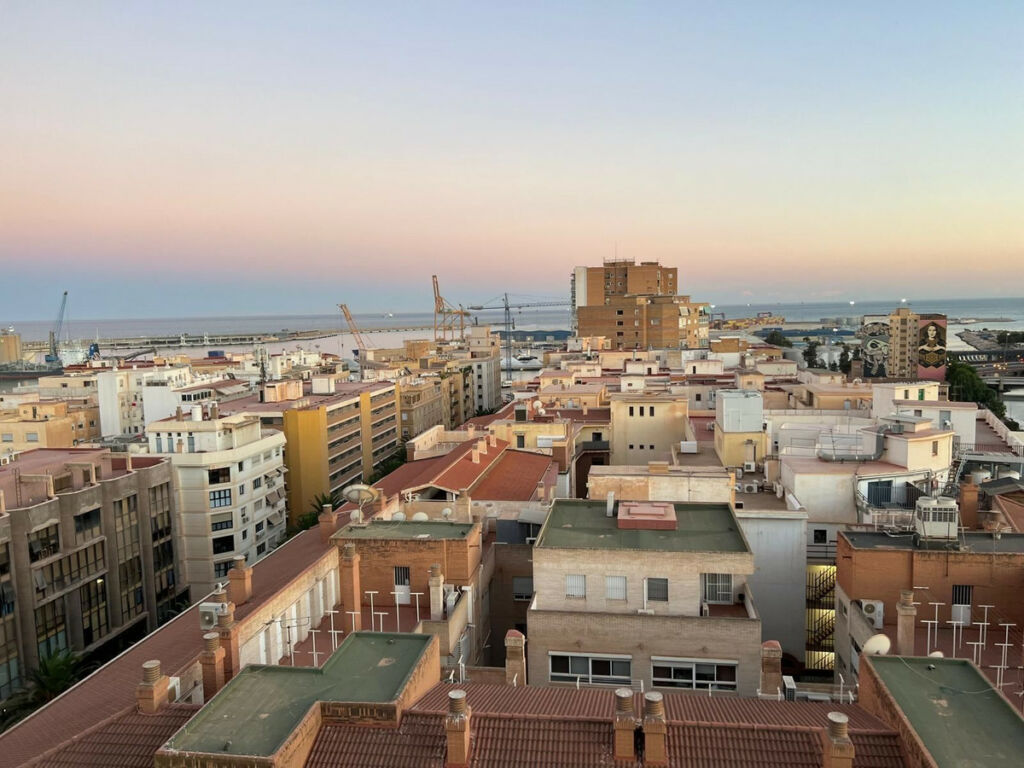 Middle Floor Apartment Málaga Centro Málaga - image 3