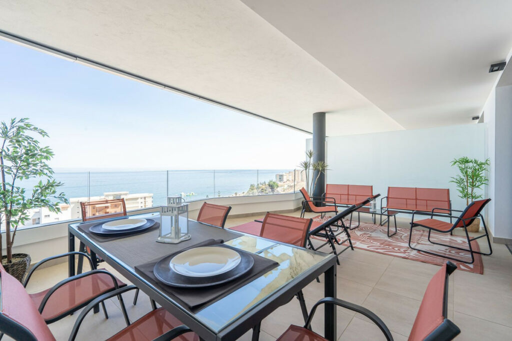 Middle Floor Apartment Fuengirola Málaga