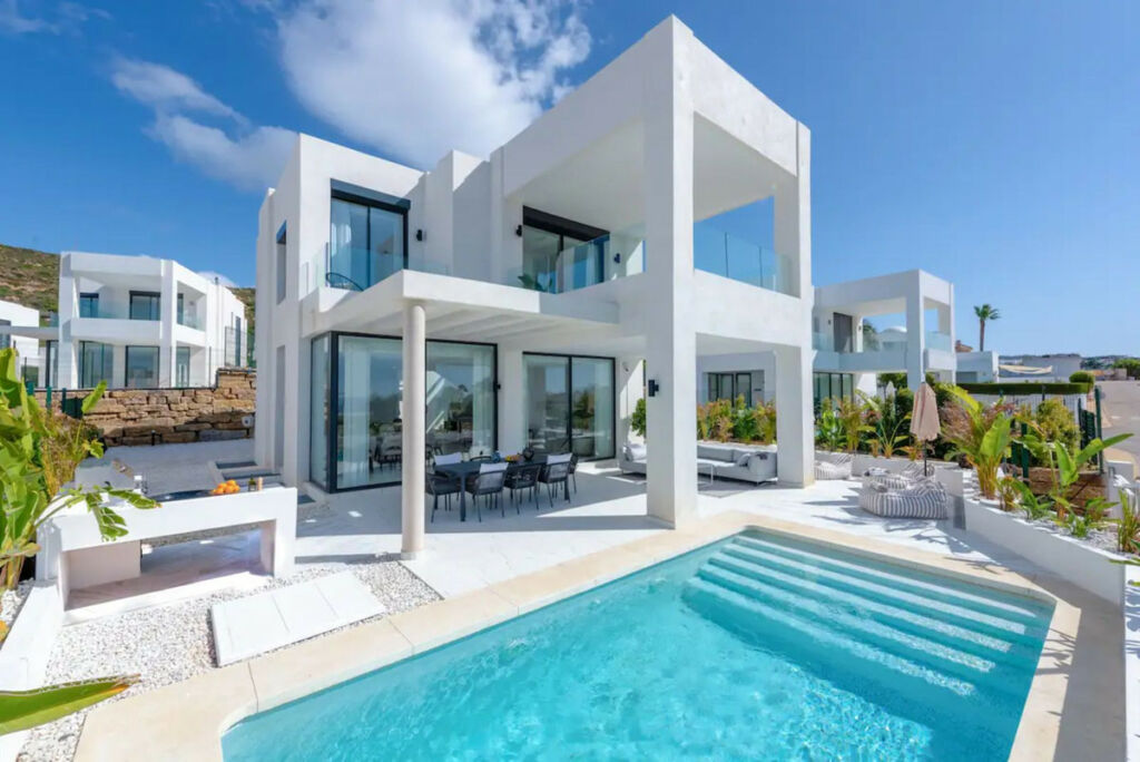 Detached Villa San Roque Cádiz