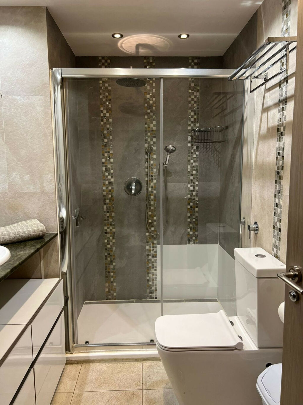 Middle Floor Apartment Estepona Málaga - image 12