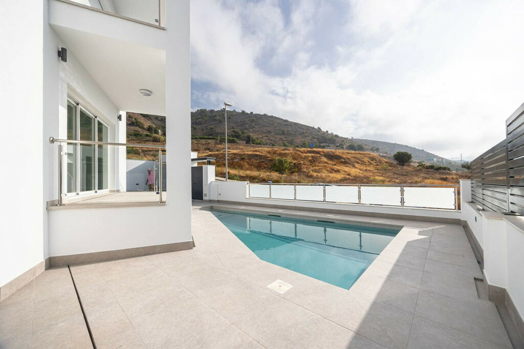 Detached Villa Nerja Málaga - image 10