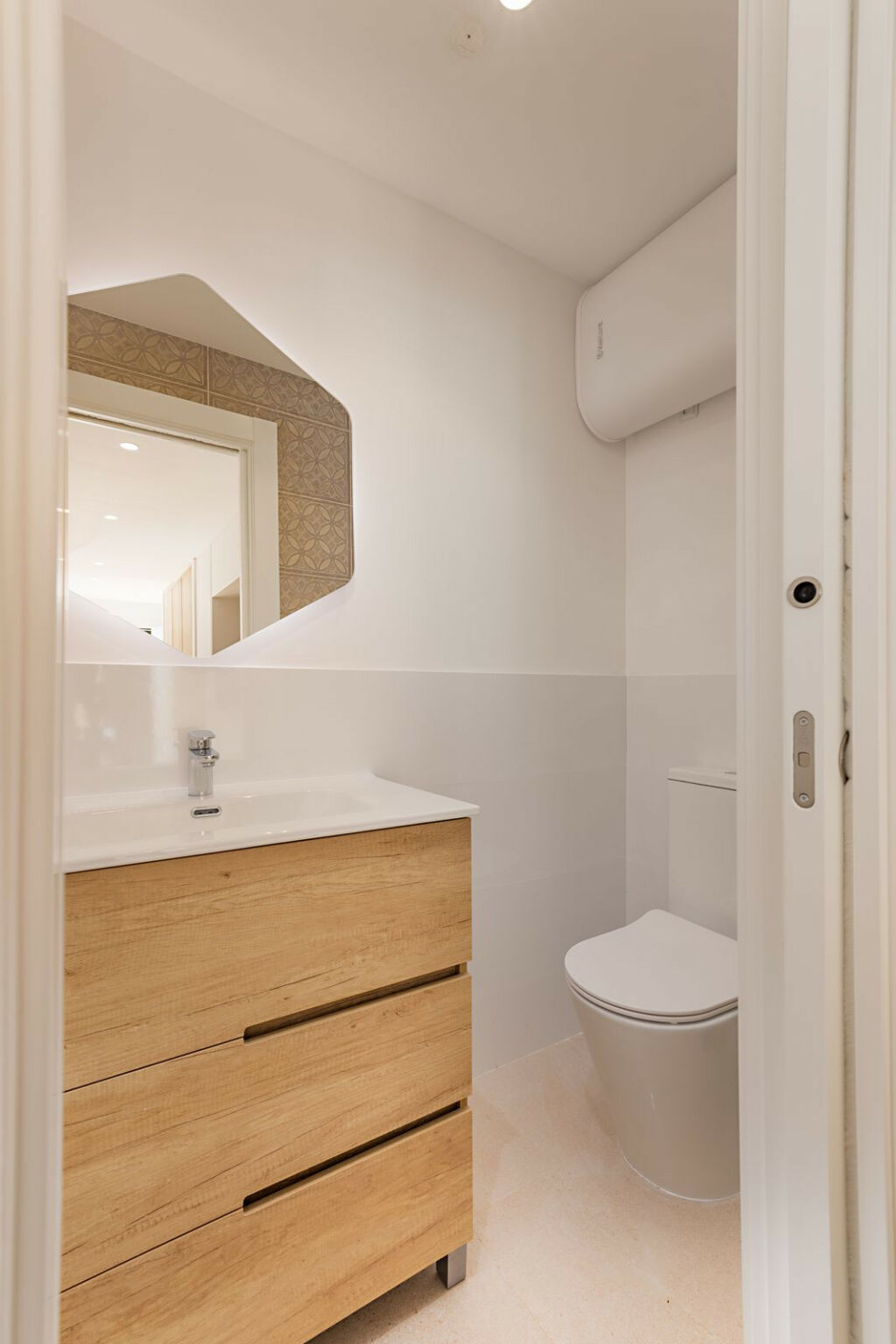 Townhouse Nueva Andalucía Málaga - image 10