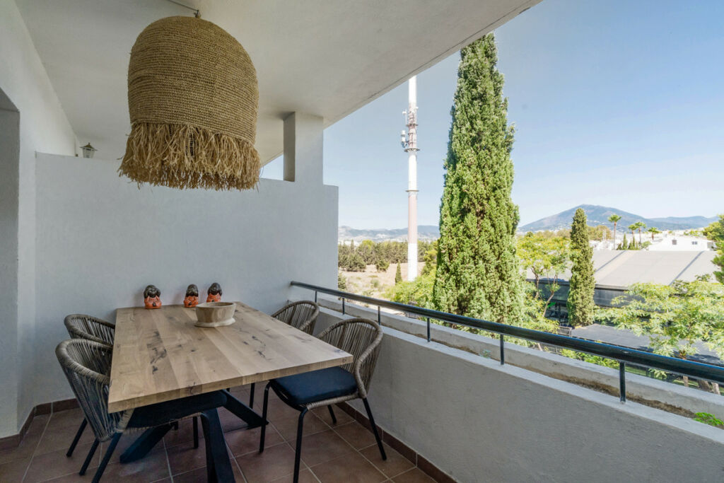 Penthouse Nueva Andalucía Málaga - image 10