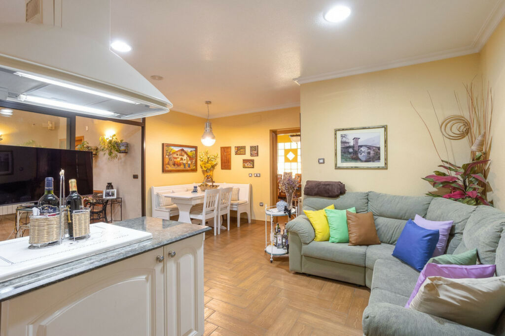 Detached Villa Los Altos Alicante - image 10