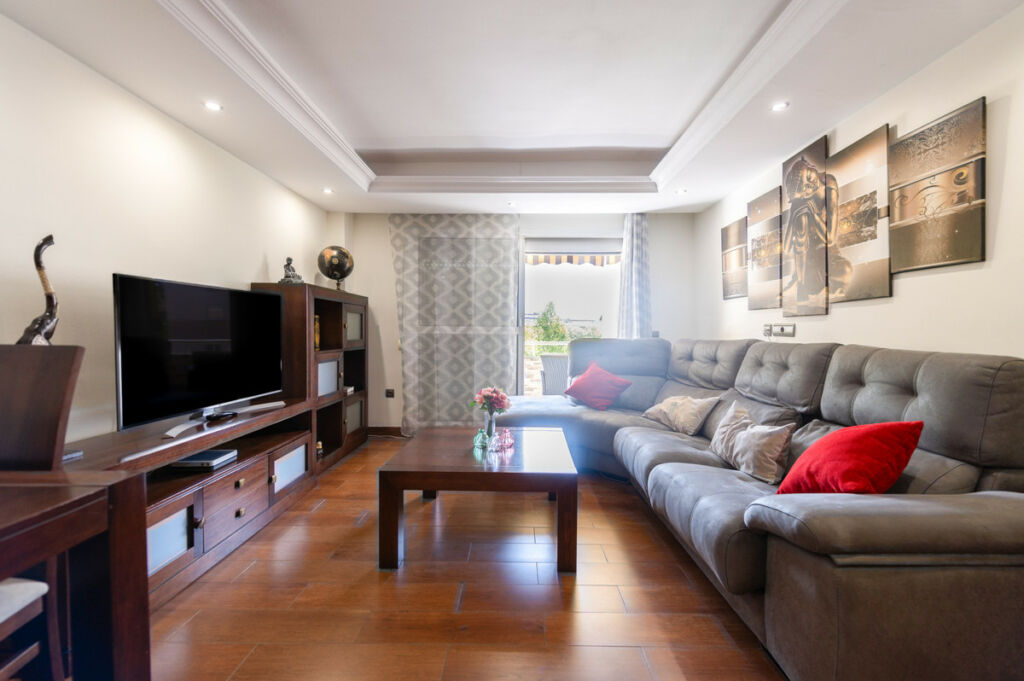 Middle Floor Apartment Marbella Málaga - image 10