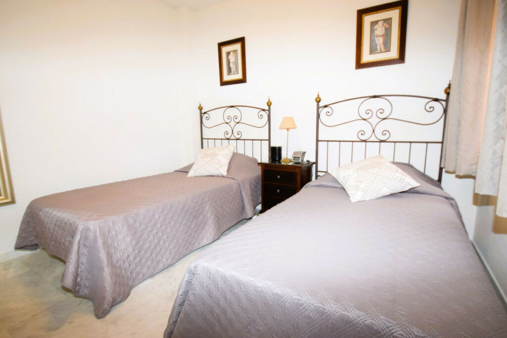 Penthouse Reserva de Marbella Málaga - image 10