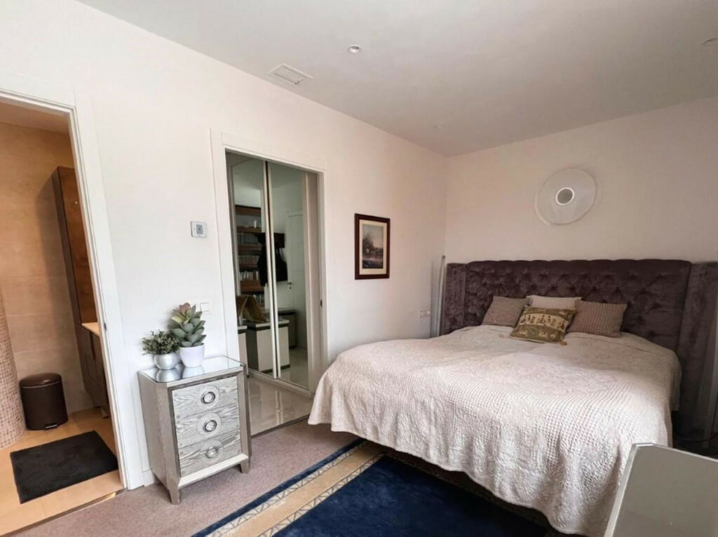 Penthouse Fuengirola Málaga - image 10