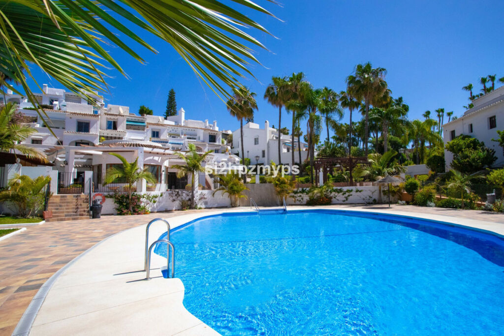 Ground Floor Apartment Nerja Málaga - image 10