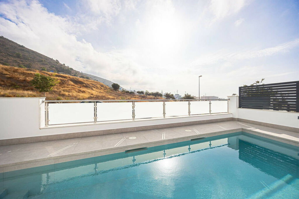 Detached Villa Nerja Málaga - image 11