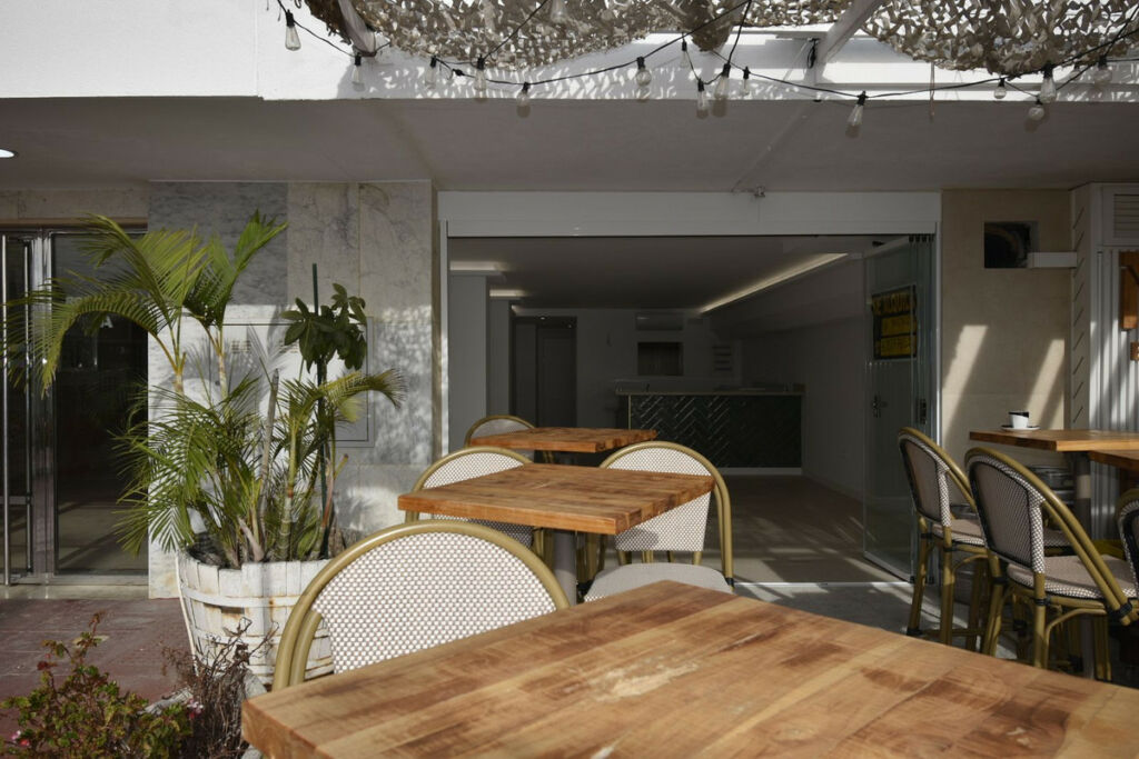 Café Bajondillo Málaga - image 11