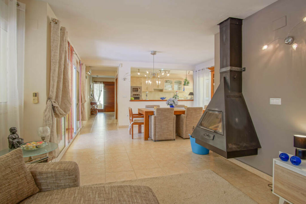 Detached Villa Altea Alicante - image 11