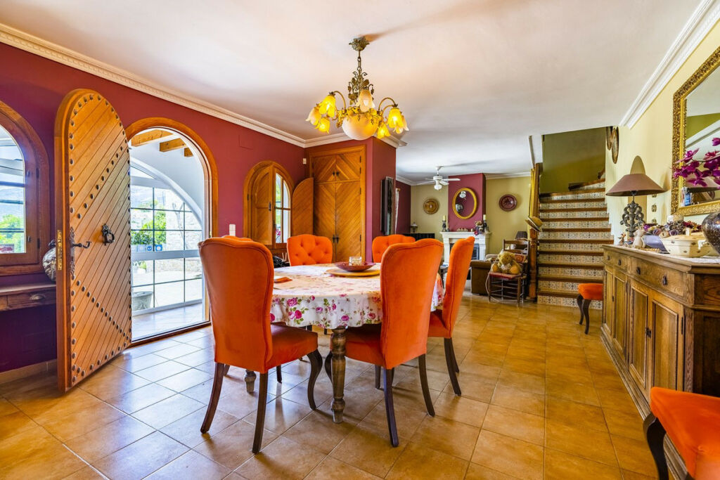 Detached Villa Cómpeta Málaga - image 11